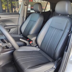 b23ff695-46b8-4992-9a59-fc588cda1789