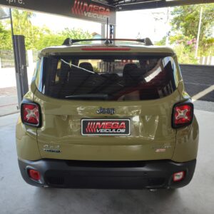 e63fac1e-a119-4d20-bfe4-bb7045f0d9c7